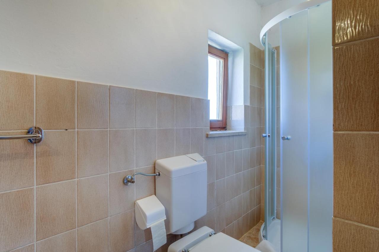 Apartments With A Parking Space Punta Kriza, Cres - 867 Екстериор снимка