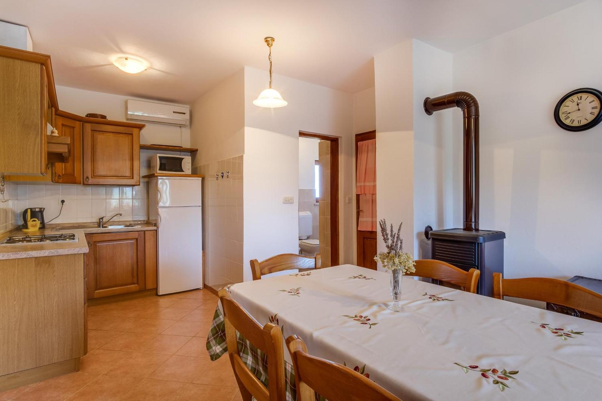 Apartments With A Parking Space Punta Kriza, Cres - 867 Стая снимка